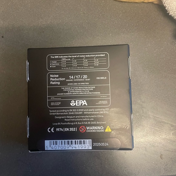 Loop Switch 2 Earplugs - Picture 2 of 2